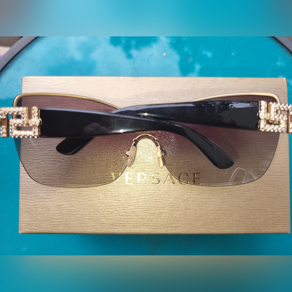 Versace Luxury Sunglasses - Picture 7 of 10